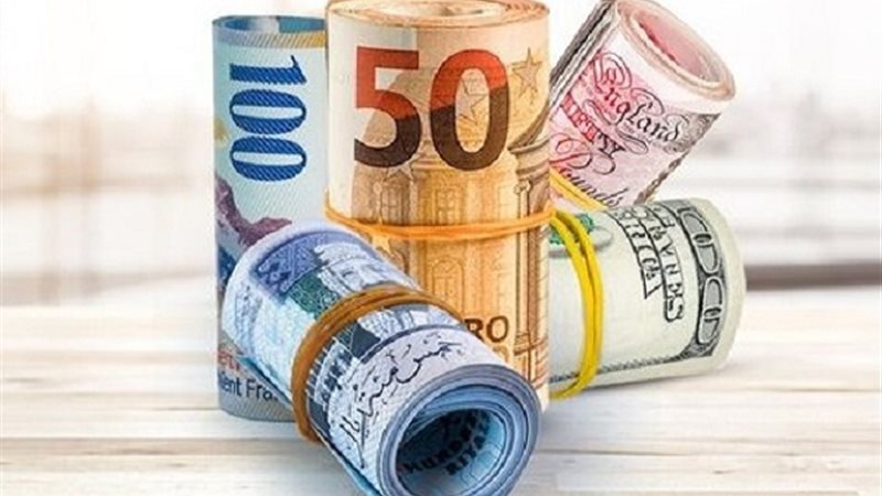 عملات أجنبية وعربية