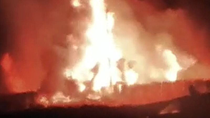 انفجارات ضخمة جنوب إيران 