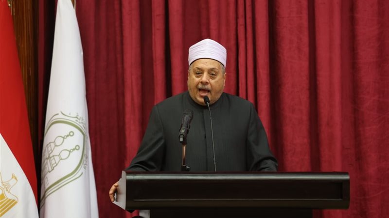 رئيس قطاع المعاهد الأزهرية للطلاب الوافدين