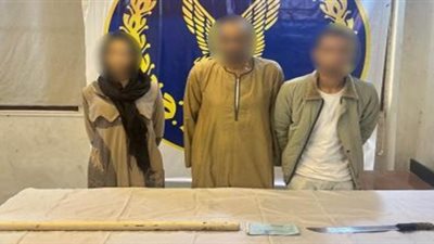 القبض على عصابة احتجزت شخصا لتوقيع إيصالات أمانة بالإكراه في القاهرة