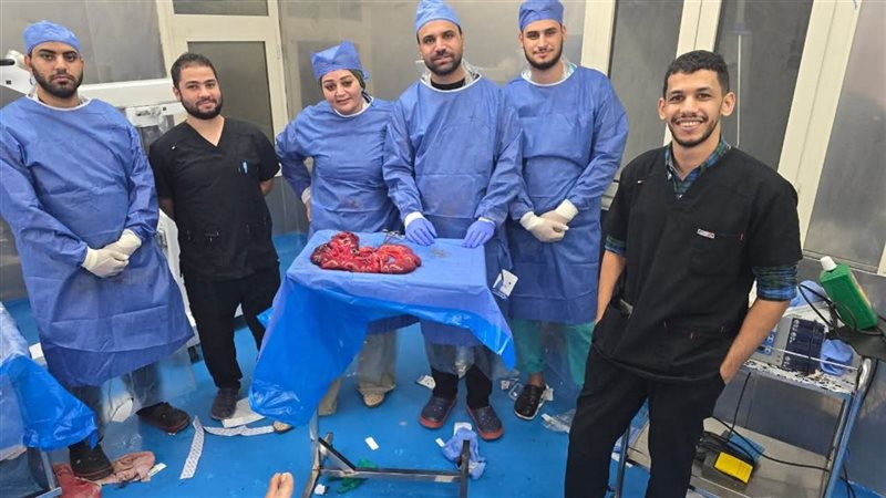 أثناء إجراء العملية 