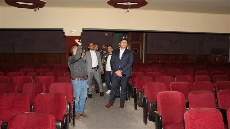 وزير الثقافة في جولة لتطوير سينما ديانا التراثية