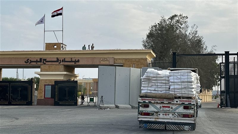 مساعدات الهلال الأحمر المرسلة لغزة 