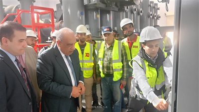 وزير الكهرباء والطاقة المتجددة يتفقد محطة محولات ND5 جهد 220/66/11 سعة 350 ميجافولت أمبير