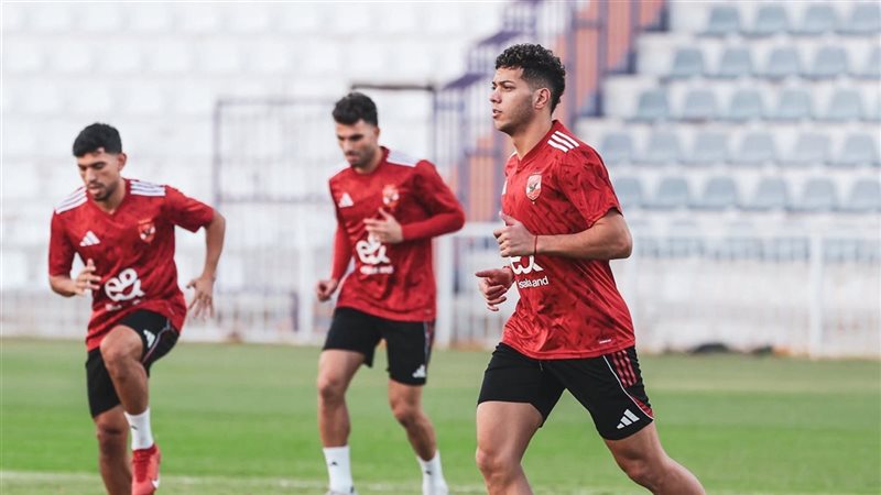  إمام عاشور