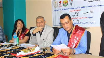 بحضور وكيل الوزارة.. طلاب سوهاج ينتخبون المكتب التنفيذى لاتحاد طلاب المدارس 