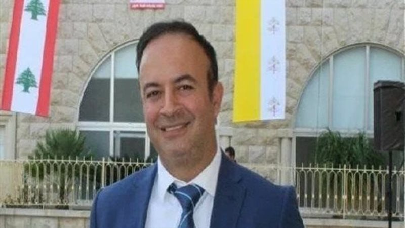 الدكتور أحمد يونس 