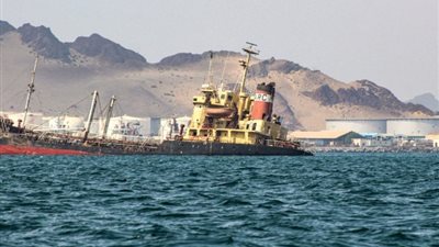 بعد هجمات الحوثيين.. أمريكا تشكل قوة متعددة الجنسيات لحماية التجارة بالبحر الأحمر