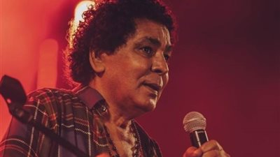 محمد منير يحيي حفل رأس السنة وسعر التذكرة 50 ألف جنيه