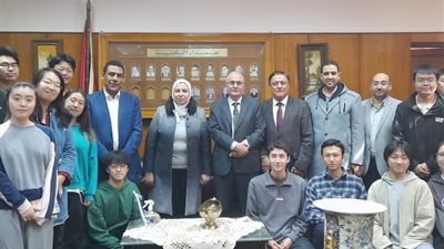 تخرج دفعة جديدة من طلاب جامعة شانغهاي الصينية في دورة اللغة العربية بألسن عين شمس