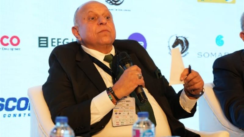 وزير الاتصالات الأسبق