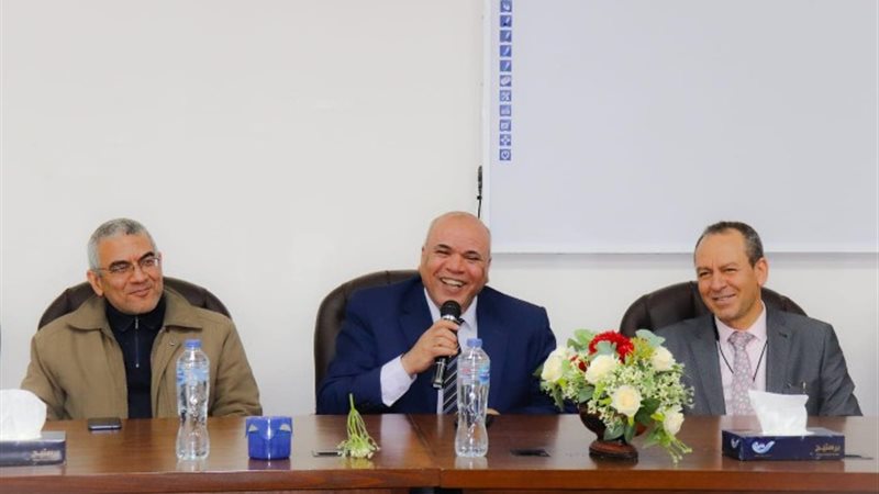 رئيس جامعة الدلتا