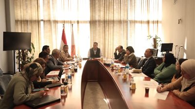 وزير السياحة يوجه بالالتزام بمدة تنفيذ أعمال تطوير منطقة الأهرامات