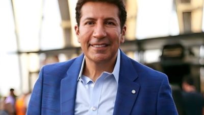 هاني رمزي ضابط متقاعد في «بدون مقابل» والتصوير يناير المقبل
