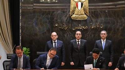 باستثمار 300 مليون دولار.. «مدبولي» يشهد توقيع مُجمع صناعات الأغذية بالسادات