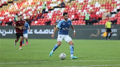 التعادل السلبي عنوان الشوط الأول من مباراة بيراميدز وسيراميكا بالسوبر