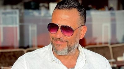 «اللي بيحبني يدعيلي».. ماجد المصري يتعرض لقطع في شبكية العين