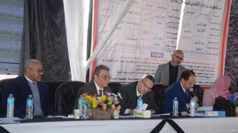 جانب من القرعة العلنية لتخصيص الأراضي