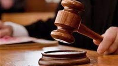 محاكمة المتهمين بالشروع في قتل شخصين لسرقتهما بقصر النيل اليوم
