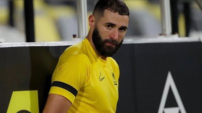 الدعم أو الرحيل.. بنزيما يهدد إدارة الاتحاد السعودي
