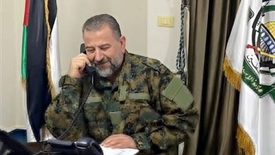 عاش في سجون الاحتلال 18 سنة ..ما لا تعرفه عن صالح العاروري ؟