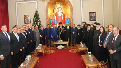 النائب العام ومجلس القضاء الأعلى يهنئون البابا تواضروس بعيد الميلاد