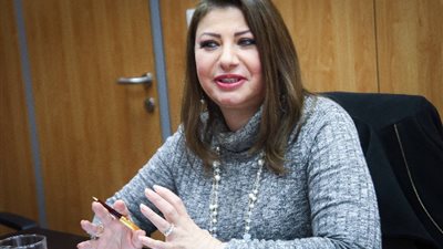 خبيرة الأبراج عبير فؤاد تكشف موعد ازدهار الاقتصاد المصري