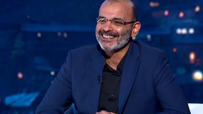 أيمن بهجت قمر يحيي الذكرى الـ 35 لوفاة والده