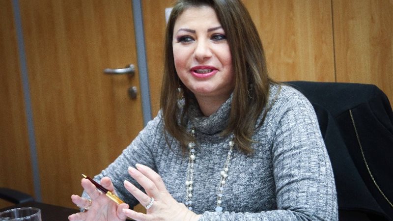 خبيرة الأبراج عبير فؤاد