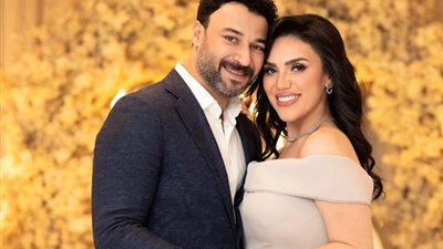 مي فاروق تشكر جمهورها بعد خطوبتها من محمد العمروسي