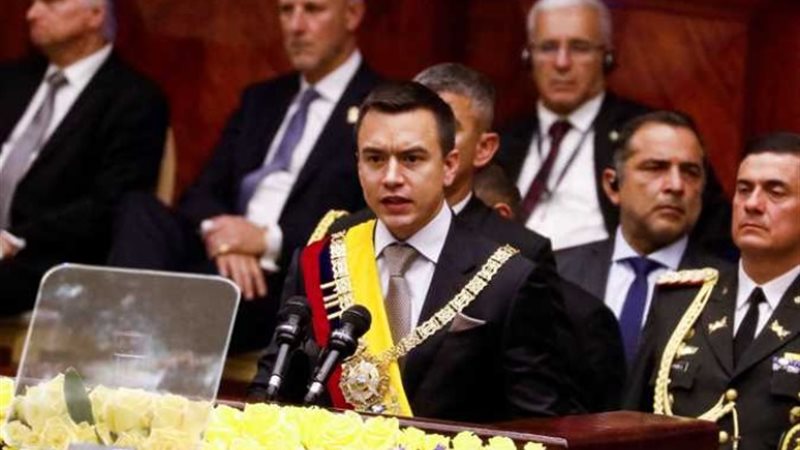 الرئيس الإكوادوري دانيال نوبوا