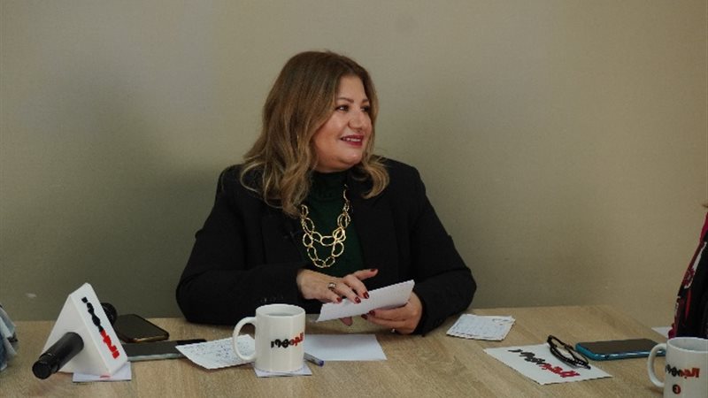 عبير فؤاد في حوار مع الجمهور