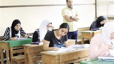 التعليم تشدد على الالتزام بالمواعيد المحددة لتسليم استمارة الثانوية العامة