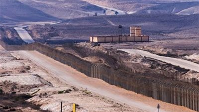 الجيش المصري يحبط عملية تهريب جنوب معبر العوجة، ويؤكد جاهزية قواته المسلحة