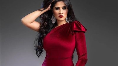 طلاق ياسمين عبدالعزيز، في عيد ميلادها من احمد العوضي