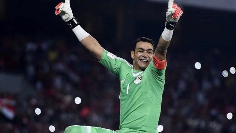 عصام الحضري