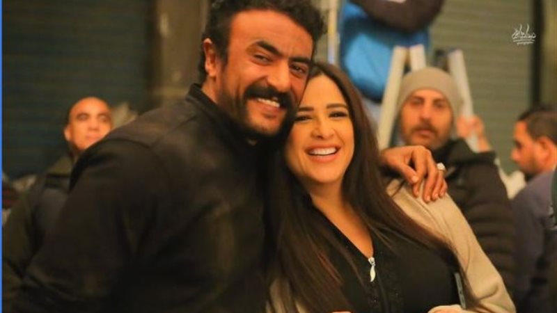 ياسمين عبد العزيز واحمد العوضي