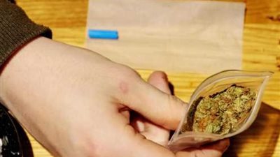 حبس تاجر مخدرات 4 أيام لترويج الحشيش في شبرا الخيمة
