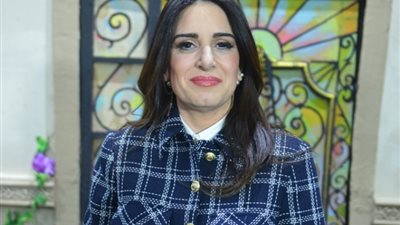ميرنا وليد: «أنا مش كيوت أنا من الغجر »  ( حوار )