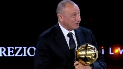 جلوب سوكر، الخطيب يتسلم جائزة الأهلي كأفضل ناد بالشرق الأوسط 2023