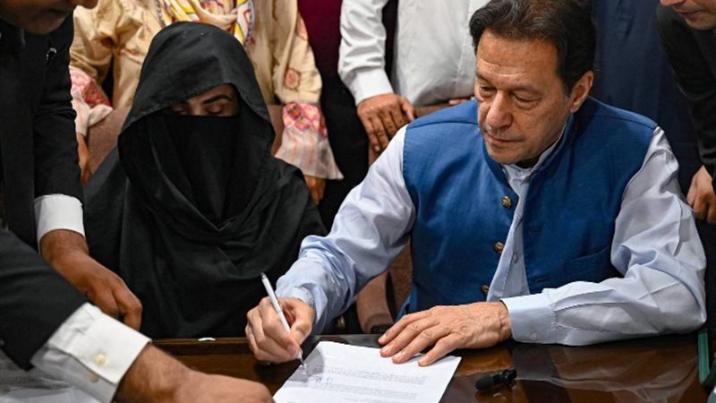 عمران خان