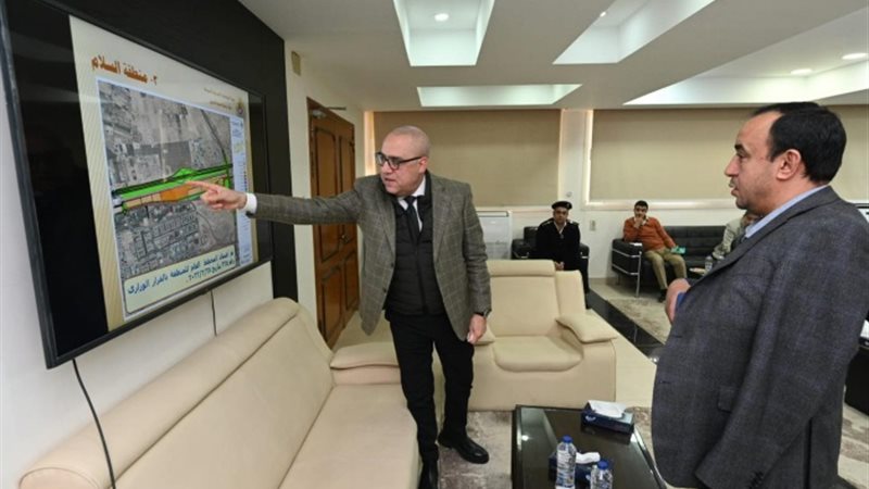 وزير الإسكان