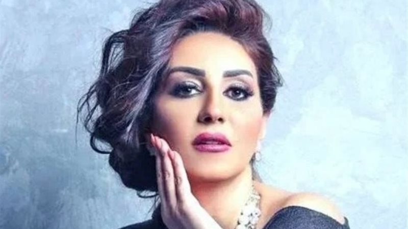 وفاء عامر