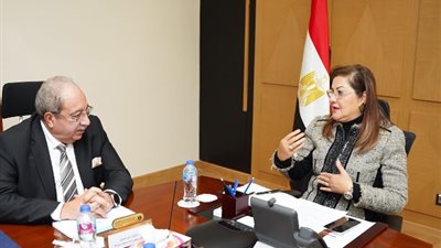 تدريب 1500 موظف حكومي بمنحة من جامعة اسلسكا الفرنسية