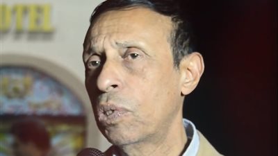 حسان العربي في ضهر ياسر جلال بـ «ألف ليلة وليلة» وعفريت في «المداح»
