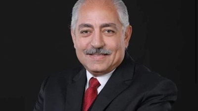 خطيرة جدا، شوبير يكشف آخر تطورات الحالة الصحية للعامري فاروق