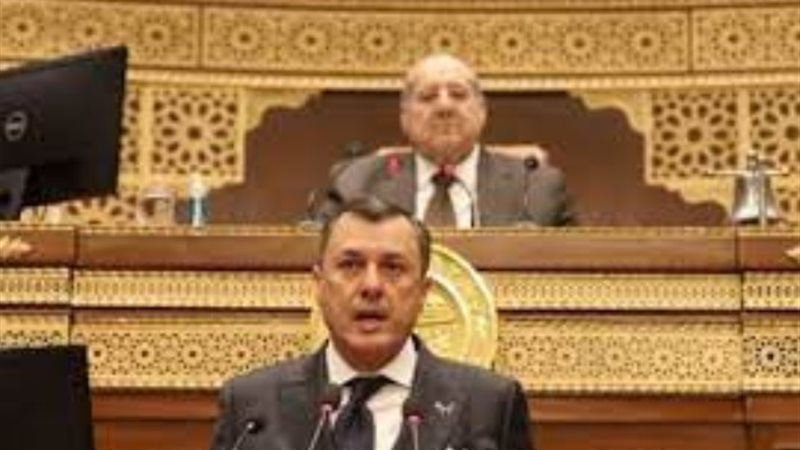 خلال الجلسة العامة لمجلس الشيوخ