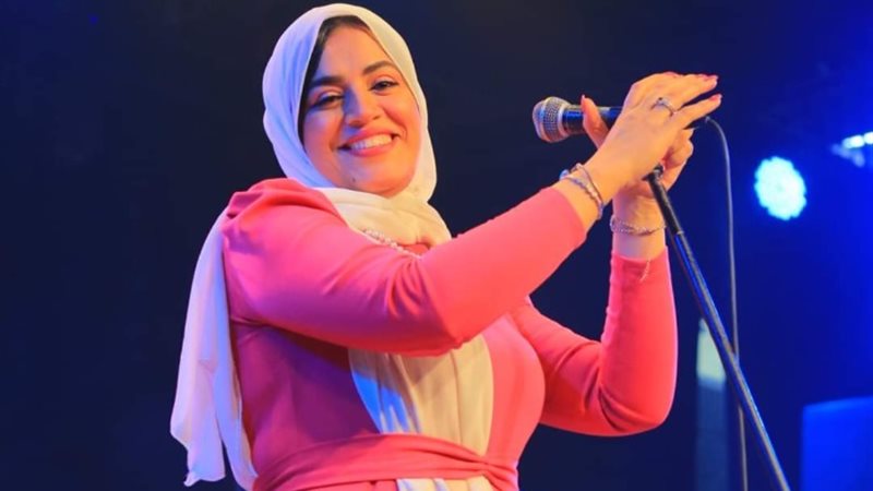 الفنانة ياسمين محمود