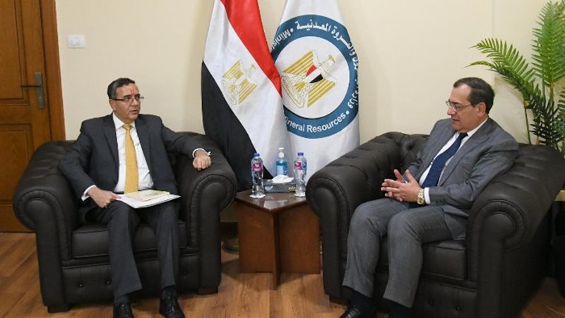 المهندس طارق الملا والسفير الهندى