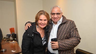 «علقة موت»، يسرا تعتدي على سيد رجب بالضرب في «ليلة العيد»